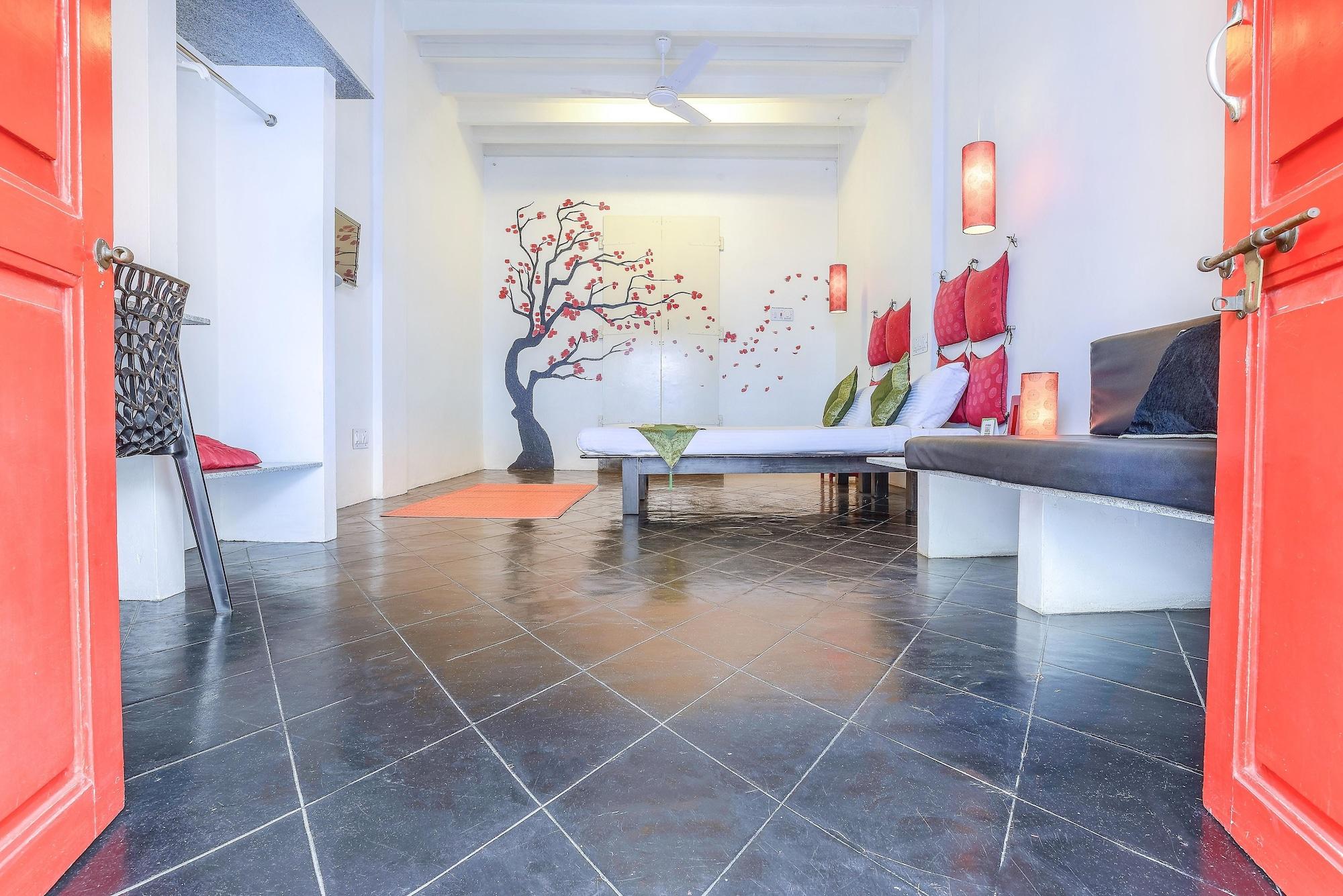 Itsy Hotels Red Lotus Heritage, Promenade Beach Puducherry Zewnętrze zdjęcie