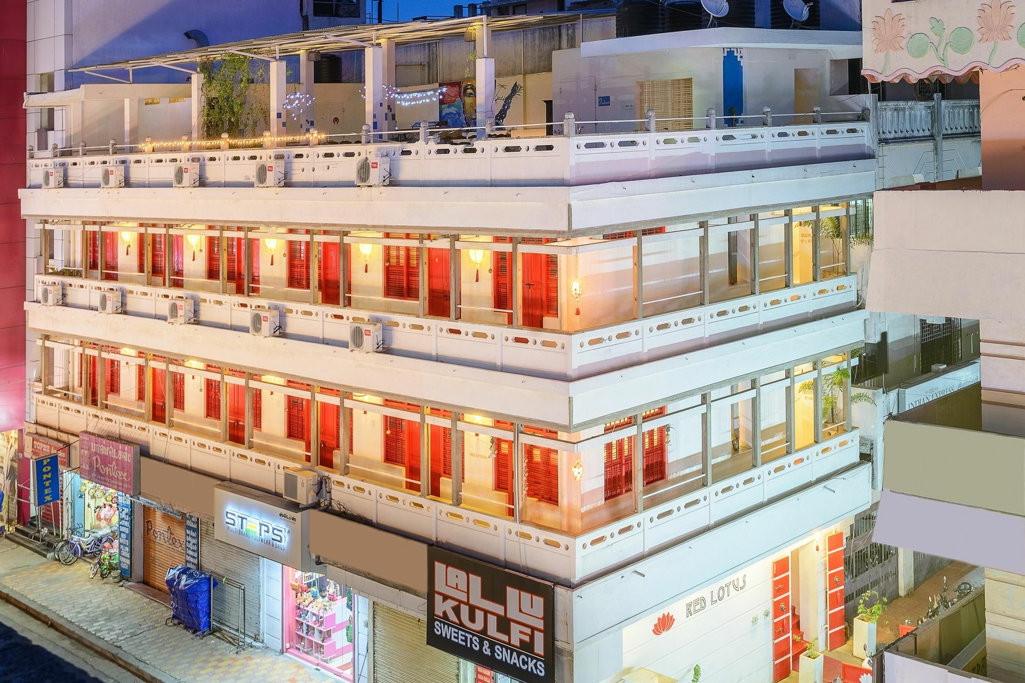 Itsy Hotels Red Lotus Heritage, Promenade Beach Puducherry Zewnętrze zdjęcie